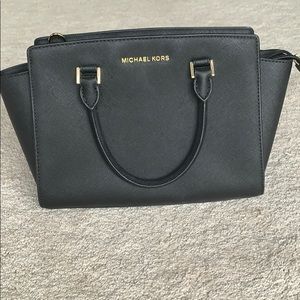 Michael Kors Medium Handbag